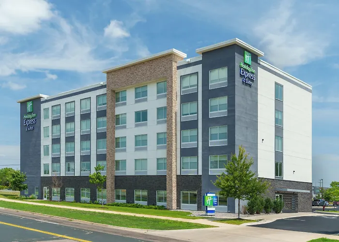 Holiday Inn Express & Suites Mall Of America - Msp Airport By Ihg