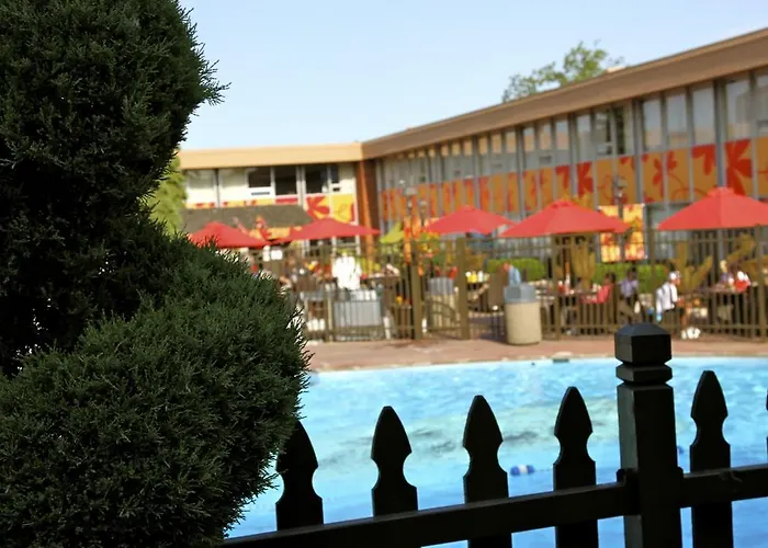 Ramada Msp Airport At The Mall